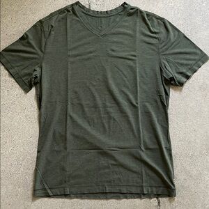 lululemon athletica Green Short Sleeve Tee